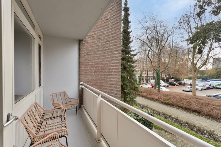 Foto 3 van Plutolaan 337