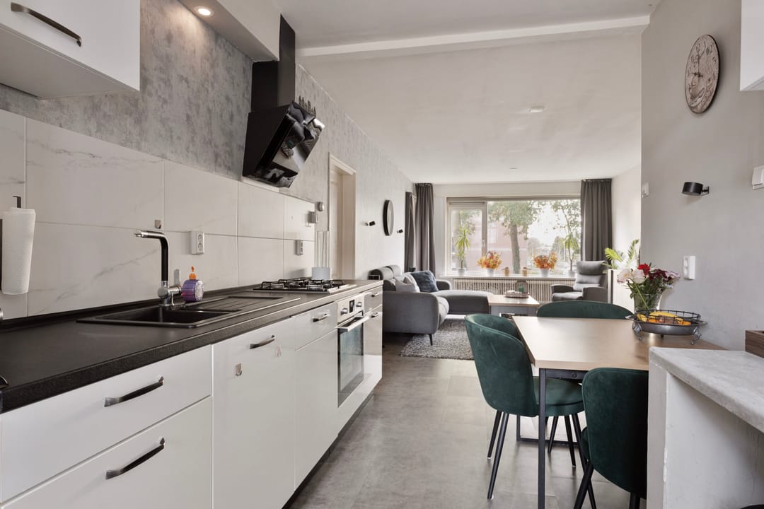 Foto 11 van Plutolaan 337