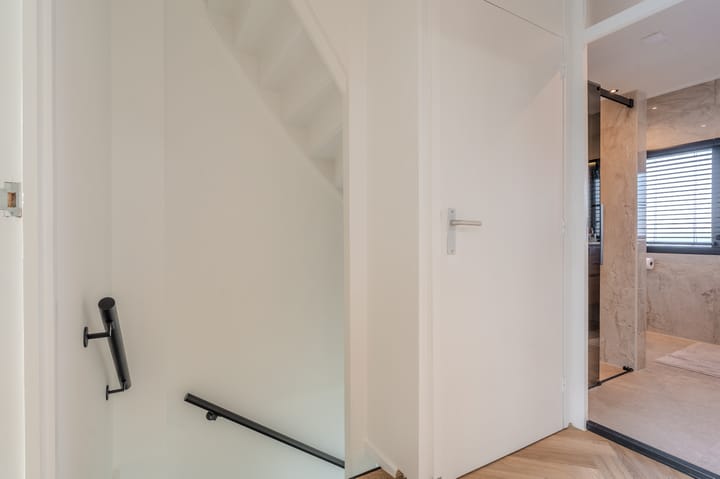 Photo 34 of Berkelstraat 20