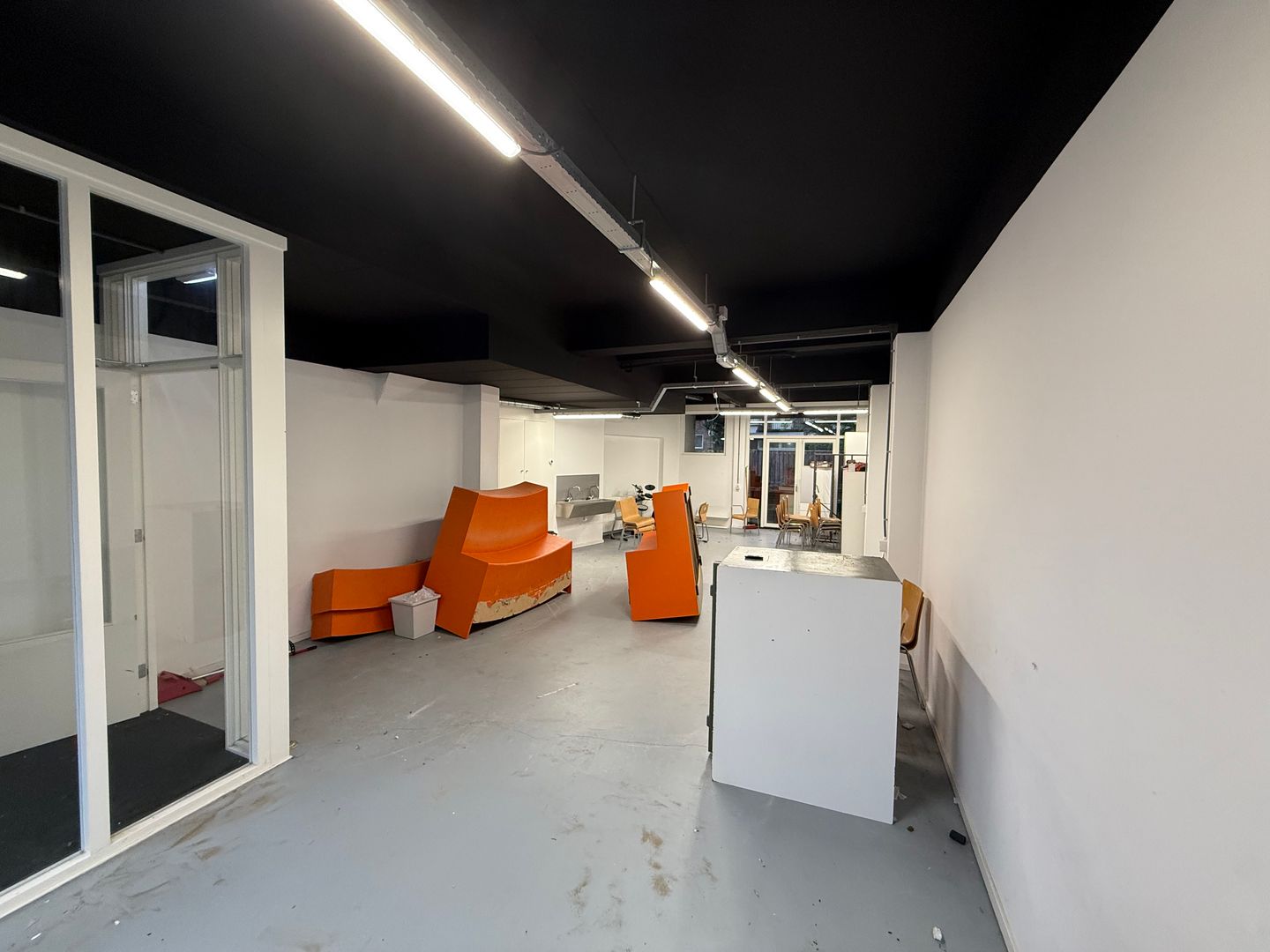 Bekijk foto 2 van Zaanstraat 9