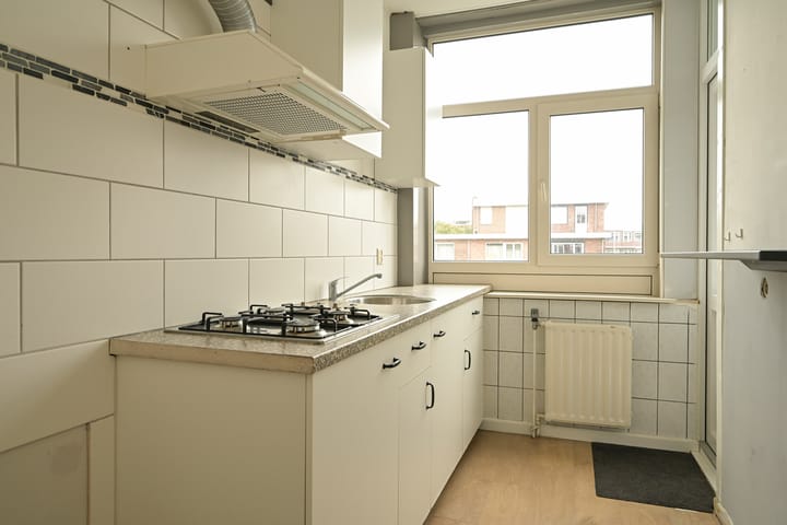 Foto 16 van Tholensestraat 159