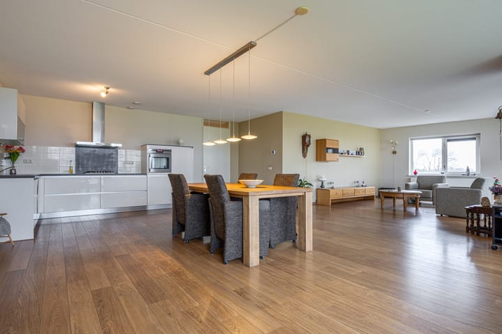 Photo 13 of Koolhovenstraat 21