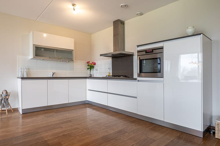 Photo 14 of Koolhovenstraat 21