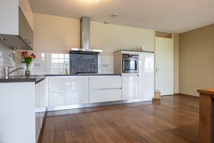 Photo 15 of Koolhovenstraat 21