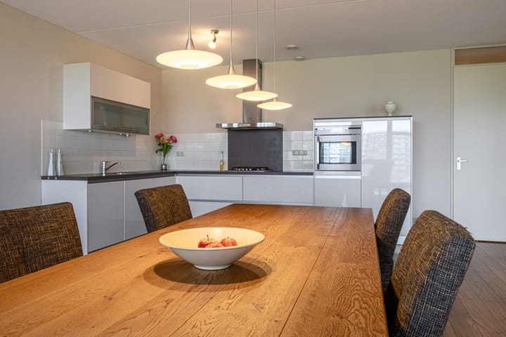 Photo 18 of Koolhovenstraat 21