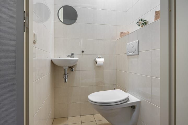 Photo 26 of Koolhovenstraat 21