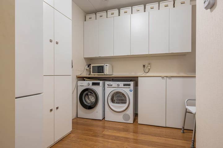 Photo 39 of Koolhovenstraat 21