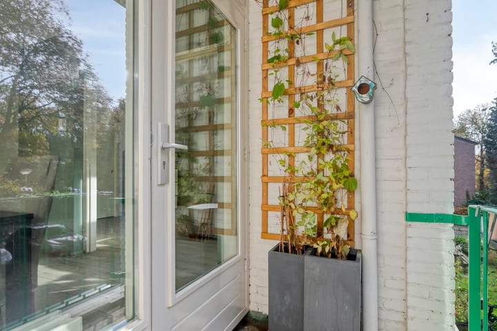 Foto 11 van Surinamelaan 81-A