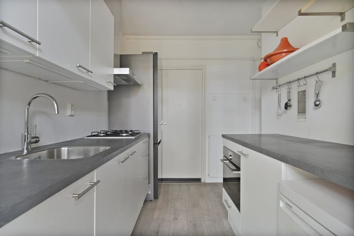 Foto 14 van Surinamelaan 81-A