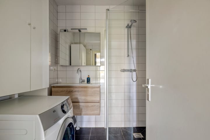 Foto 19 van Surinamelaan 81-A