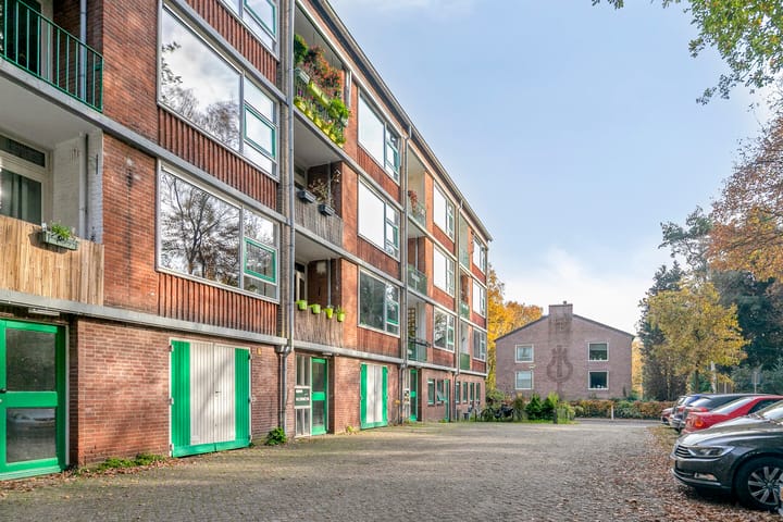 Foto 25 van Surinamelaan 81-A