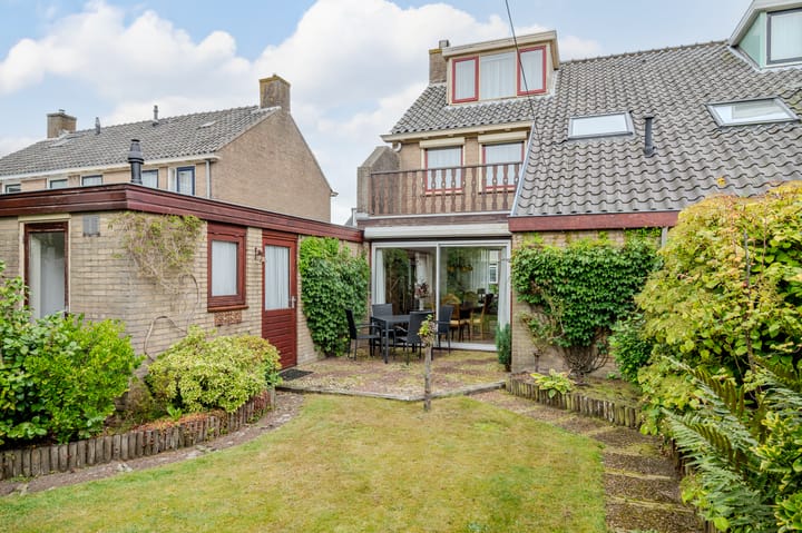 Foto 3 van Meidoornlaan 5