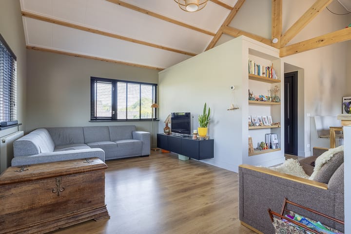 Foto 13 van Rijksweg 31-B