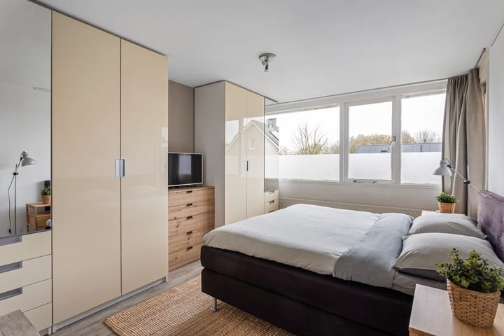 Photo 16 of Dravik 24