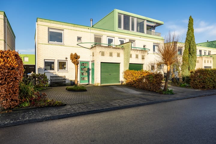 Photo 8 of Kromhoutstraat 15-A