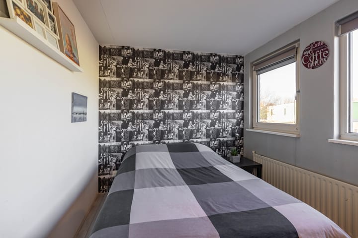 Photo 38 of Kromhoutstraat 15-A