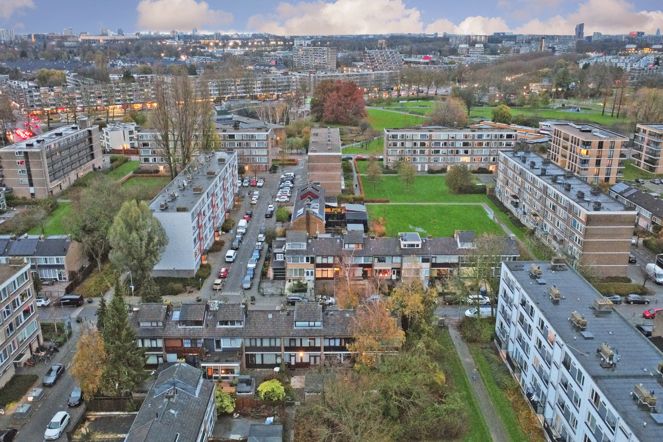 Foto 30 van Molièreweg 598