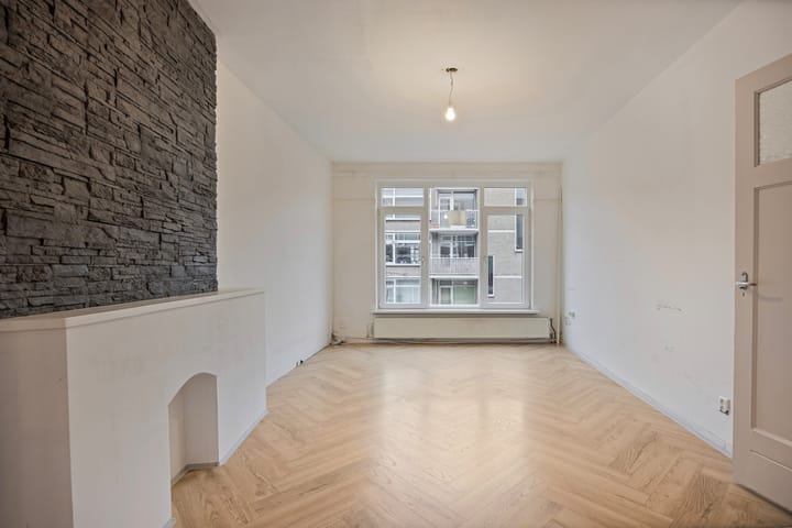 Photo 9 of Wormerveerstraat 58