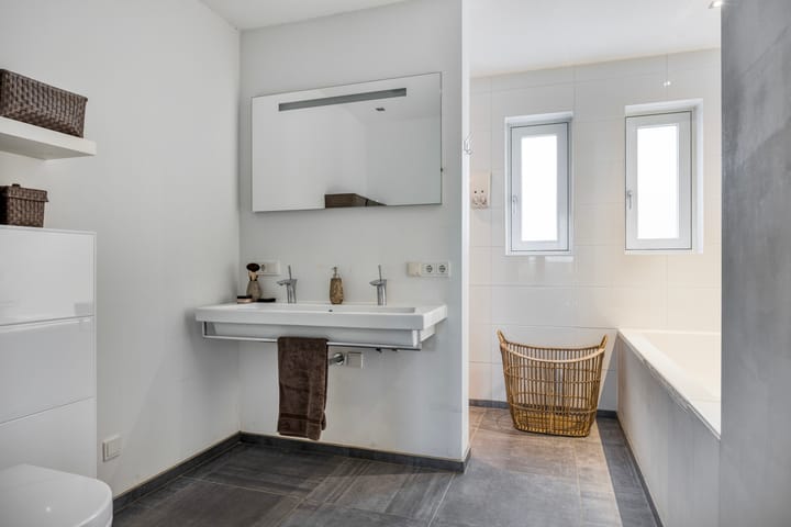 Photo 18 of Voordijk 21