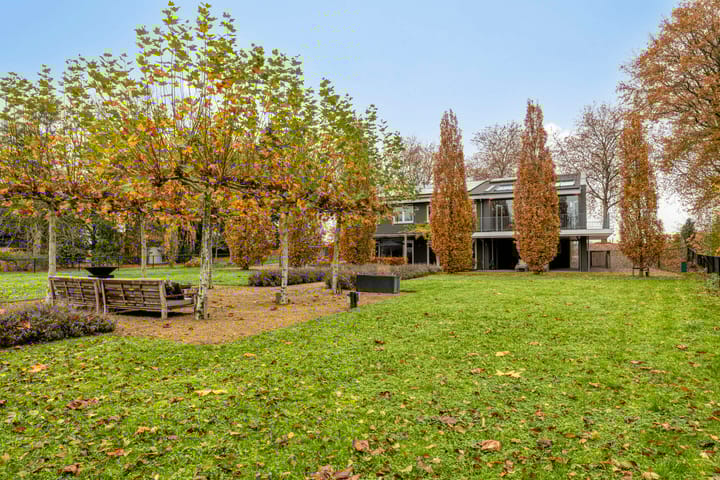 Photo 62 of Voordijk 21