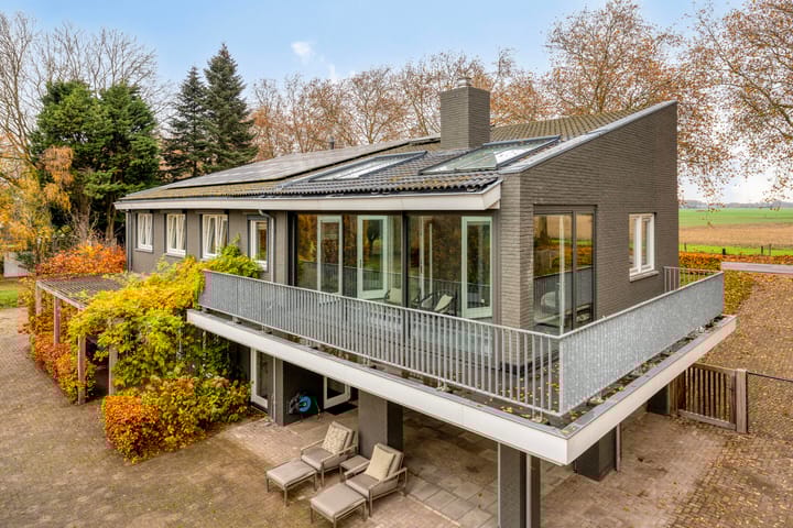 Photo 66 of Voordijk 21