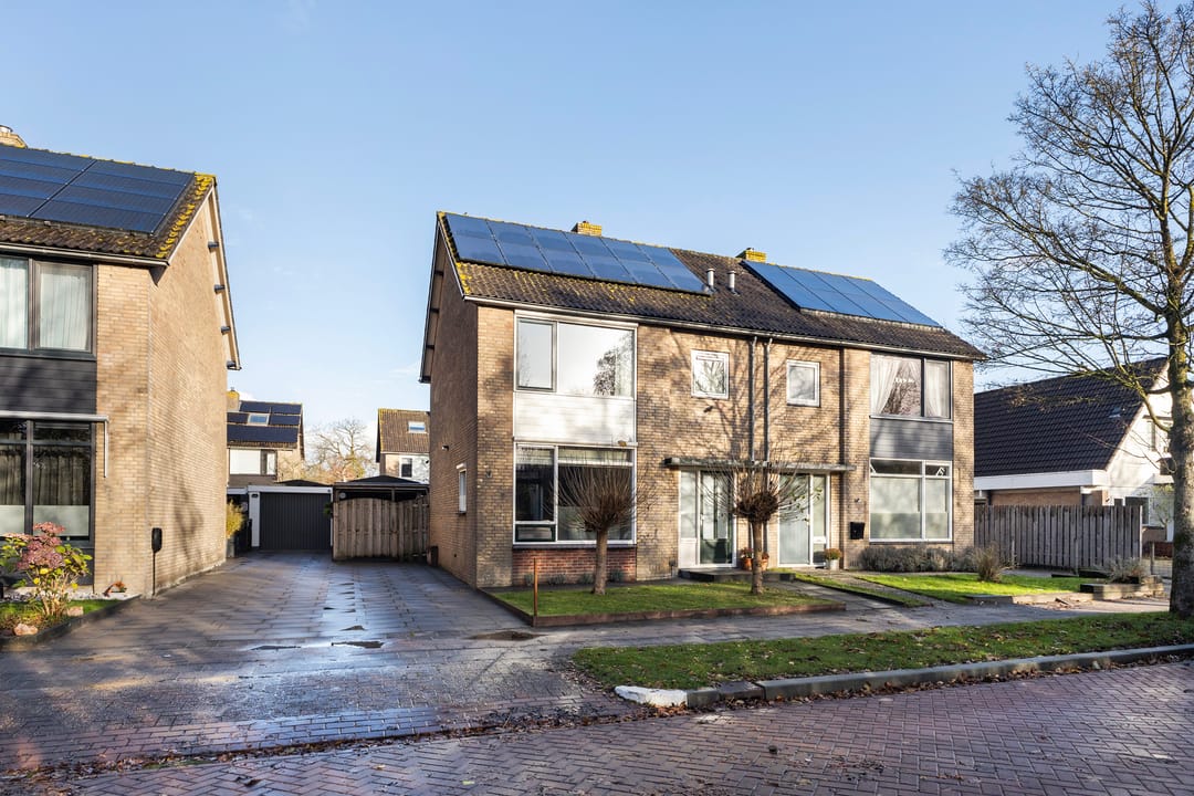 Foto 1 van Jintewarren 27