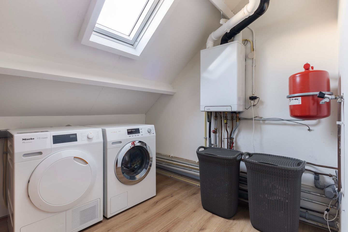 Foto 34 van Jintewarren 27