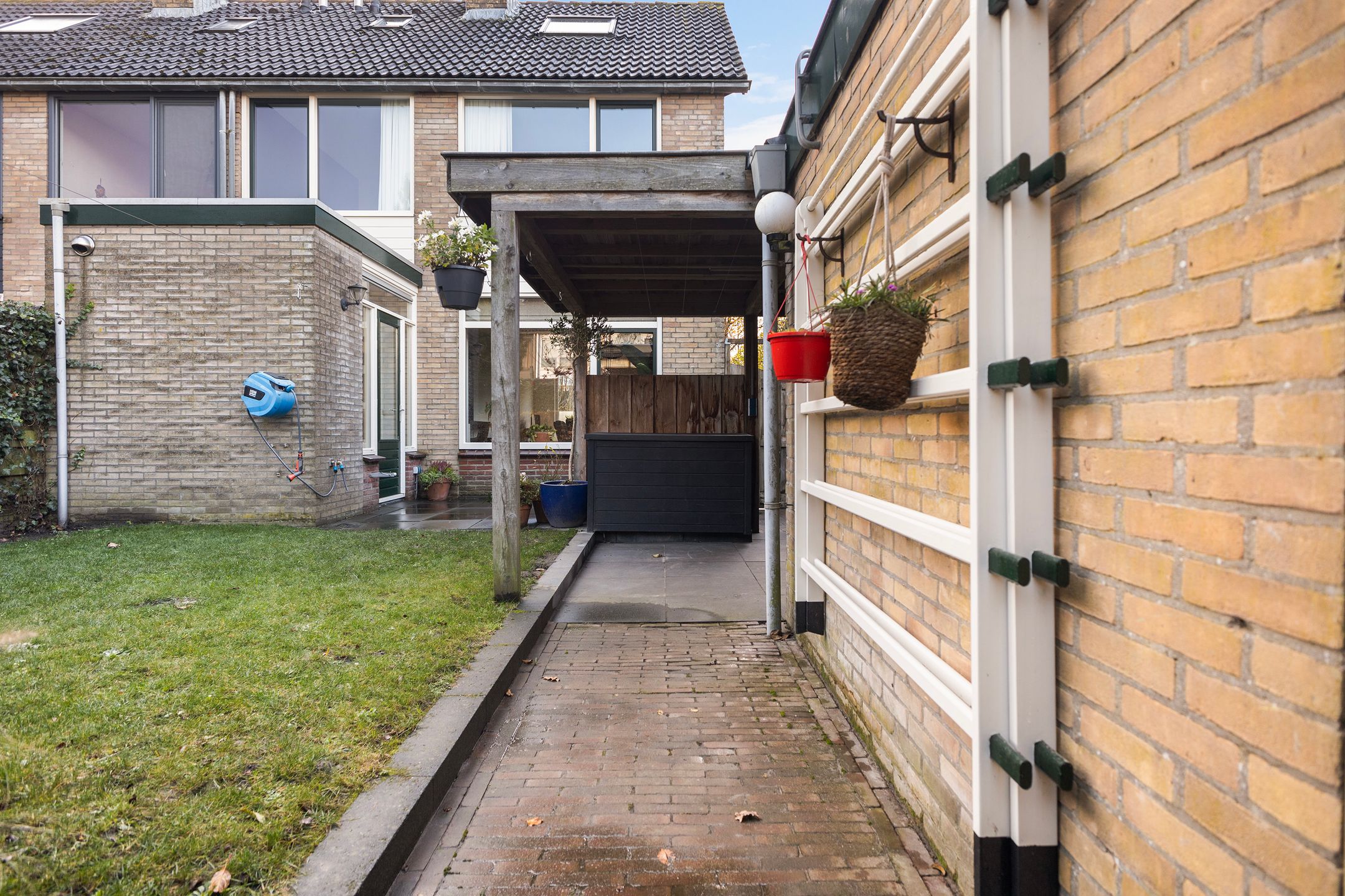 Foto 39 van Jintewarren 27