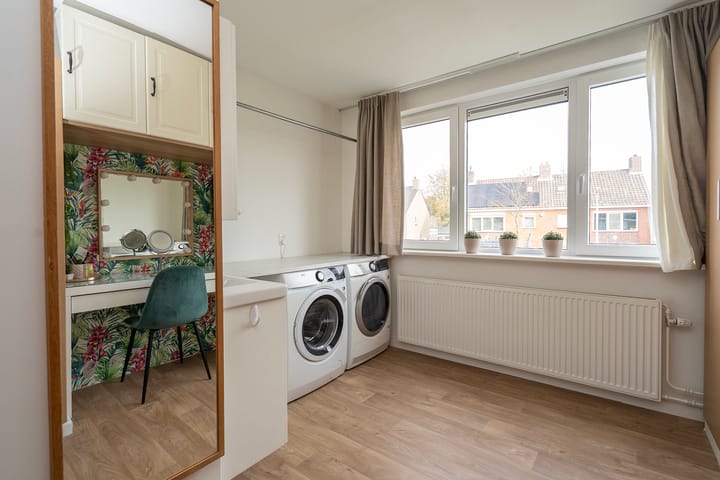 Foto 29 van Leharstraat 65