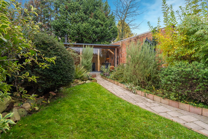 Foto 36 van Leharstraat 65