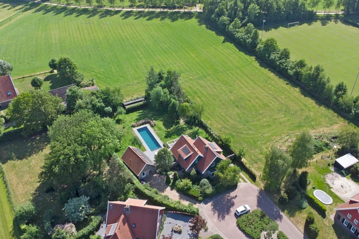 Photo 43 of De Klomp 10