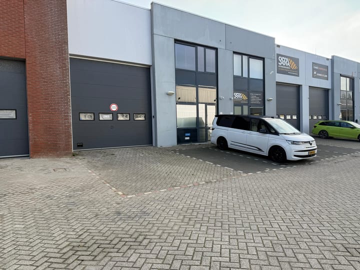 Nieuwland Parc 10-k, Alblasserdam