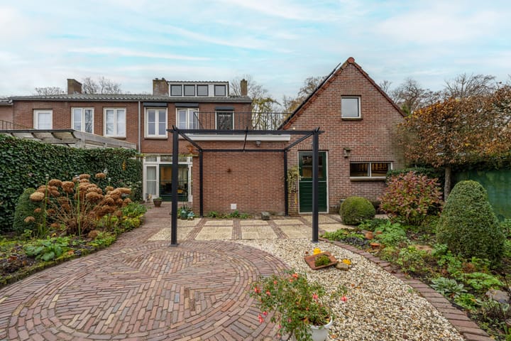 Photo 45 of Achterstraat 26