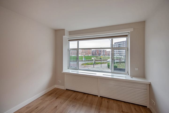 Foto 5 van Dr. Lelykade 314