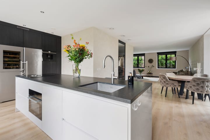 Photo 8 of Oleanderlaan 35