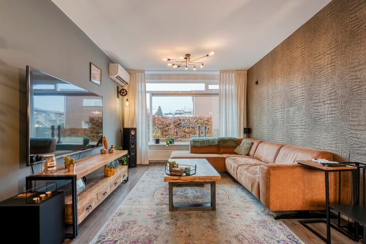 Photo 11 of Oelenveerstraat 21