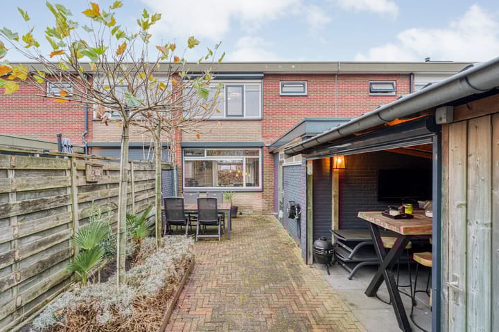 Photo 34 of Oelenveerstraat 21