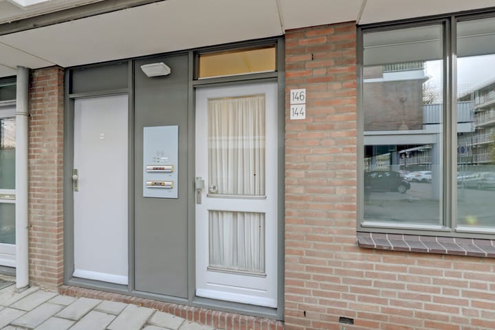 Photo 5 of Heuvellaan 144