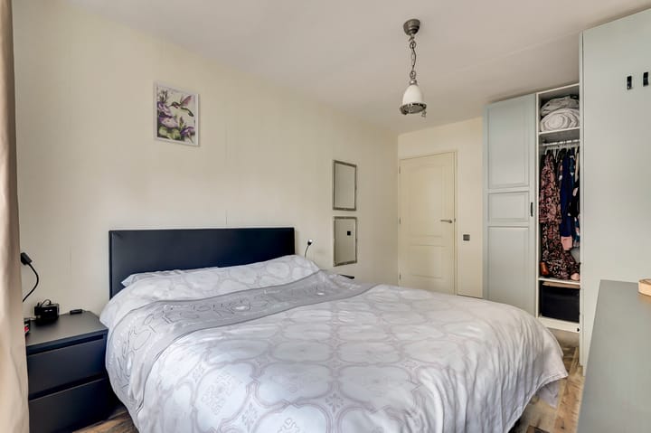 Photo 17 of Heuvellaan 144