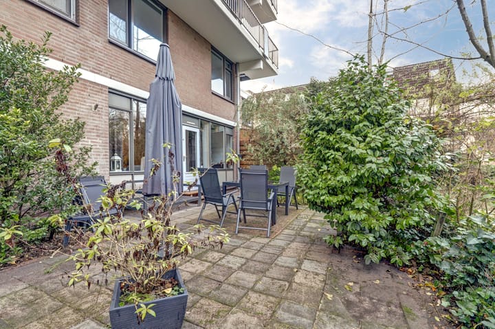 Photo 27 of Heuvellaan 144