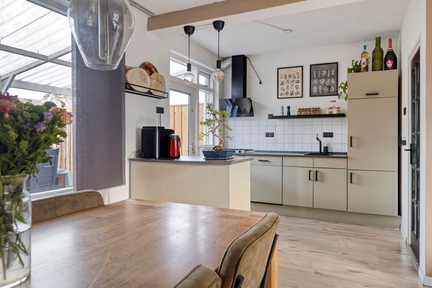 Foto 14 van Heer van Rodestraat 85