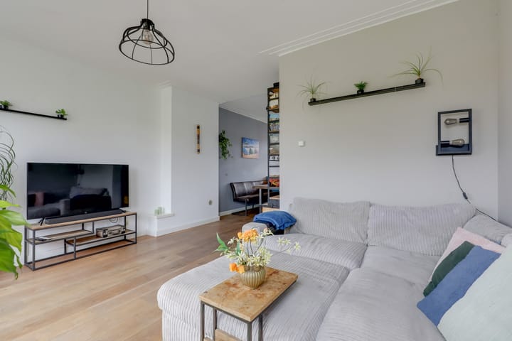 Photo 8 of Johan de Wittlaan 165