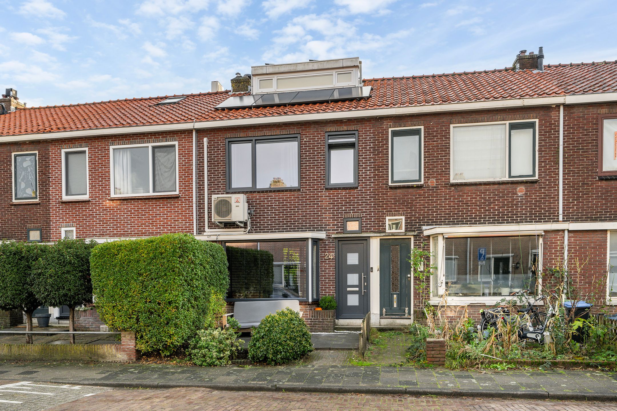 Borneostraat 24 