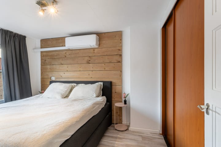 Foto 4 van Borneostraat 24