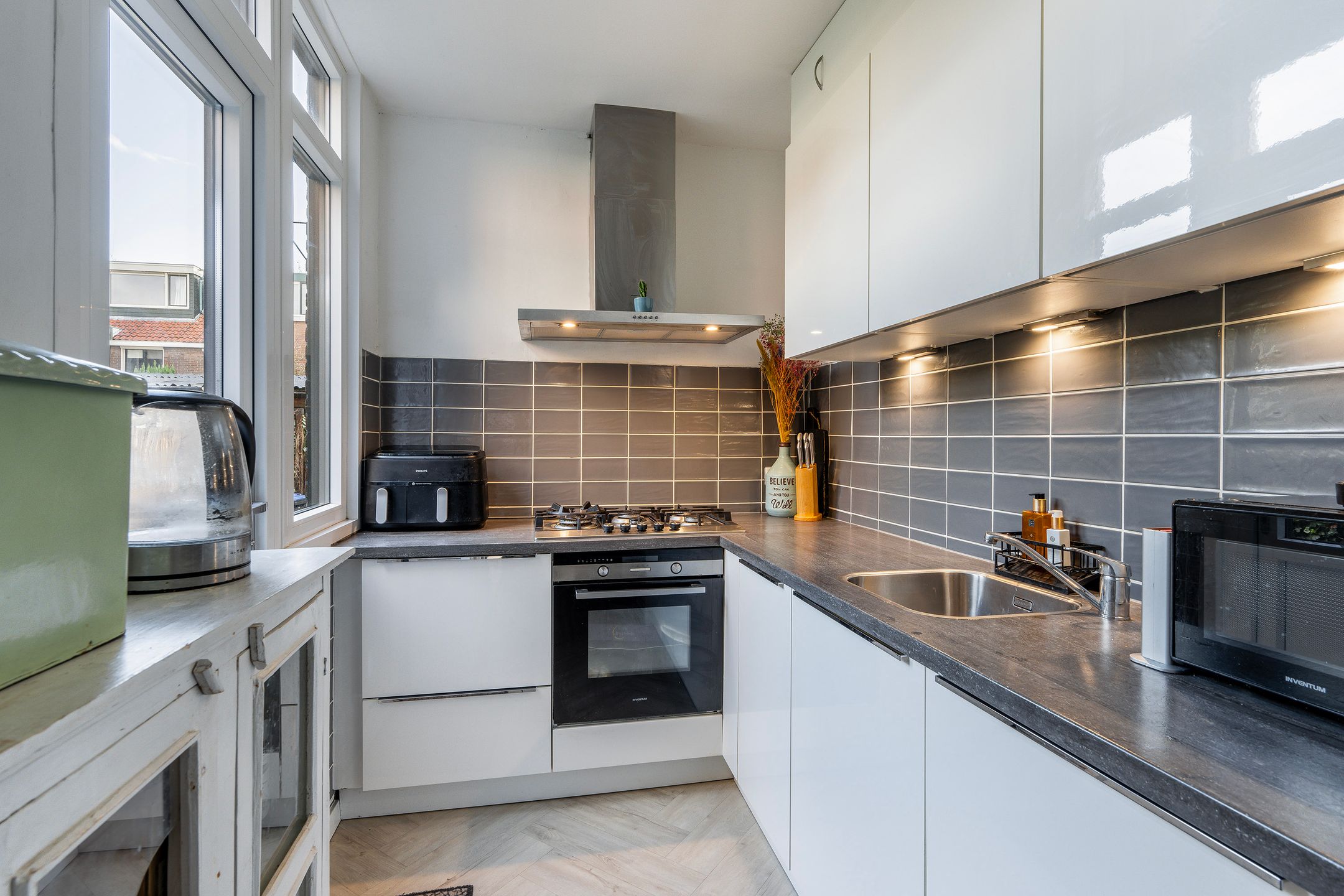 Foto 15 van Borneostraat 24