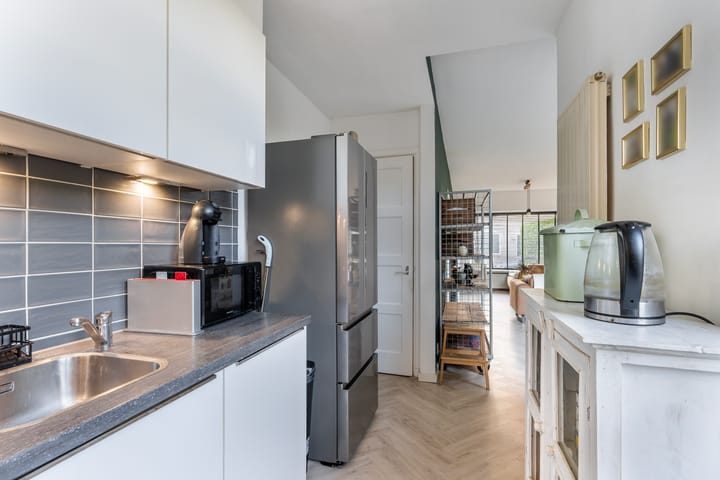 Foto 16 van Borneostraat 24