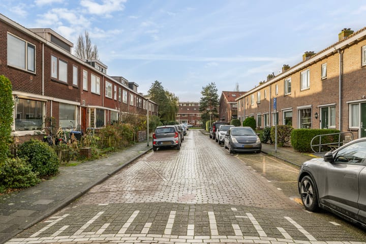 Foto 37 van Borneostraat 24