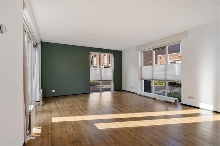 Photo 5 of Oosterhof 17