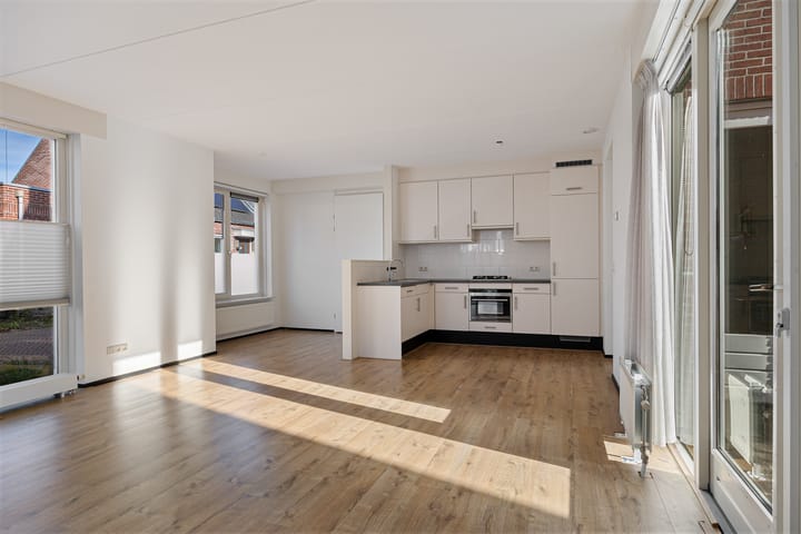 Photo 11 of Oosterhof 17