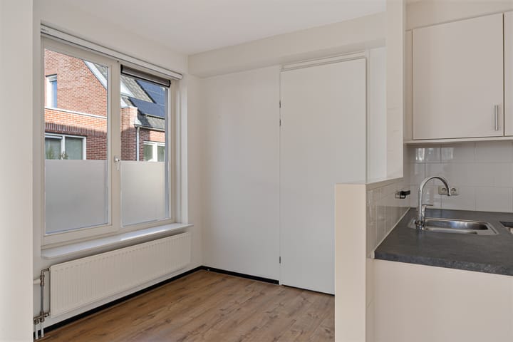 Photo 12 of Oosterhof 17